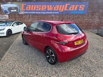 Used Peugeot 208 2019 for sale - 79602853: Photo