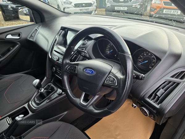 Used Ford Focus 2017 for sale - 76729428: Photo 9