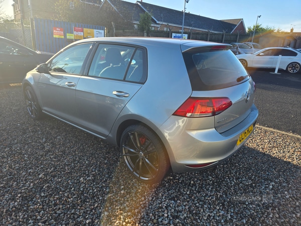 Used Volkswagen Golf 2015 for sale - 76702708: Photo 4
