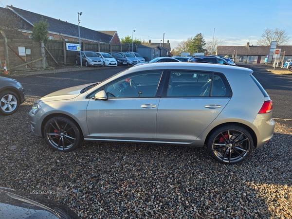 Used Volkswagen Golf 2015 for sale - 76702708: Photo 5