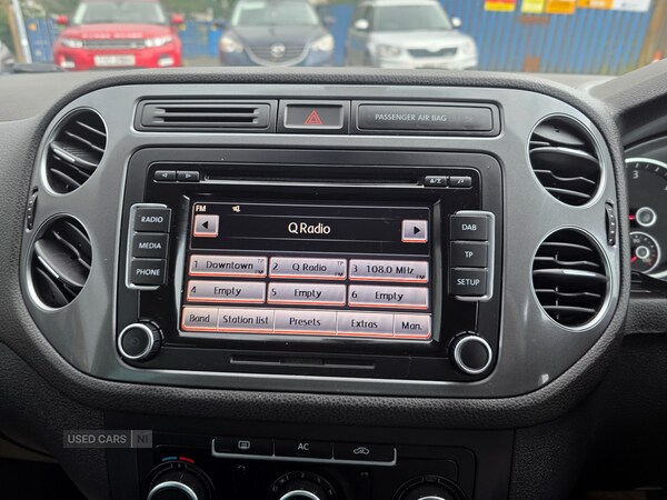 Used Volkswagen Tiguan 2012 for sale - 76228354: Photo 11