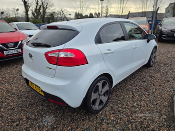 Used Kia Rio 2014 for sale - 76850843: Photo