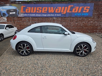 Used Volkswagen Beetle 2015 for sale - 79084900: Photo
