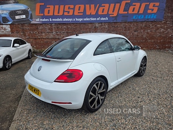 Used Volkswagen Beetle 2015 for sale - 79084900: Photo