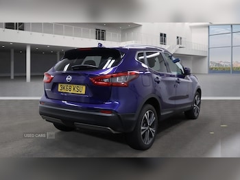 Used Nissan Qashqai 2018 for sale - 77770102: Photo