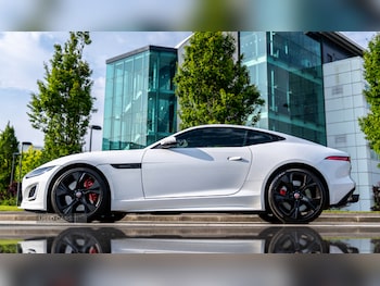 Used Jaguar F-Type 2021 for sale - 75115447: Photo