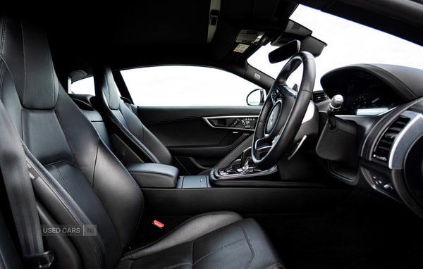 Used Jaguar F-Type 2021 for sale - 75115447: Photo 9
