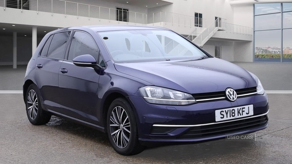 Used Volkswagen Golf 2018 for sale - 76123236: Photo 1