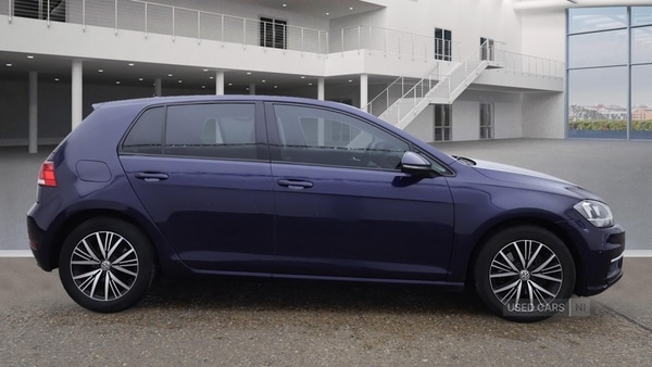 Used Volkswagen Golf 2018 for sale - 76123236: Photo 2