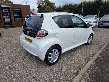 Used Toyota AYGO 2014 for sale - 75928902: Photo