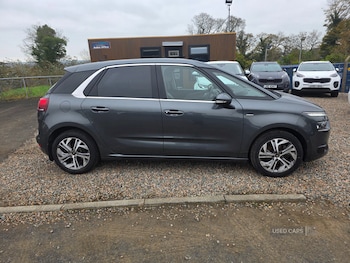 Used Citroen C4 Picasso 2014 for sale - 76308156: Photo 2