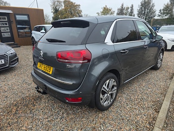Used Citroen C4 Picasso 2014 for sale - 76308156: Photo 3