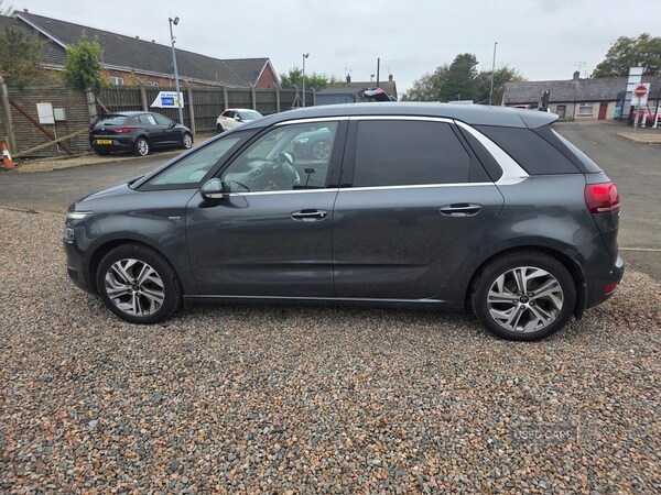 Used Citroen C4 Picasso 2014 for sale - 76308156: Photo 5