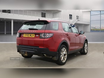 Used Land Rover Discovery Sport 2016 for sale - 75742109: Photo
