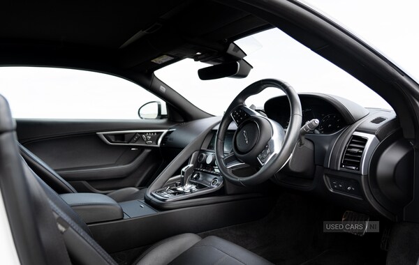 Used Jaguar F-Type 2021 for sale - 77511863: Photo 8