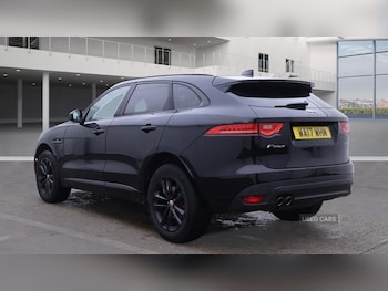 Used Jaguar F-Pace 2017 for sale - 76110131: Photo 4
