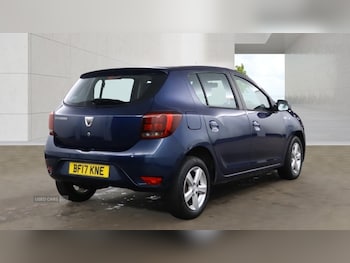 Used Dacia Sandero 2017 for sale - 79084852: Photo