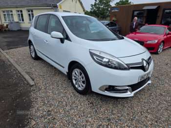 2016 - 1.5 dCi Dynamique Nav 5dr
