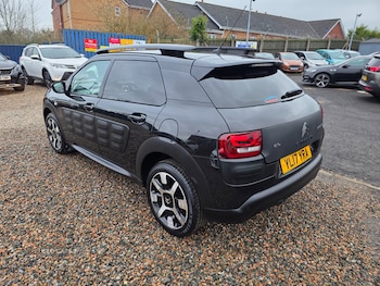 Used Citroen C4 Cactus 2017 for sale - 77441705: Photo