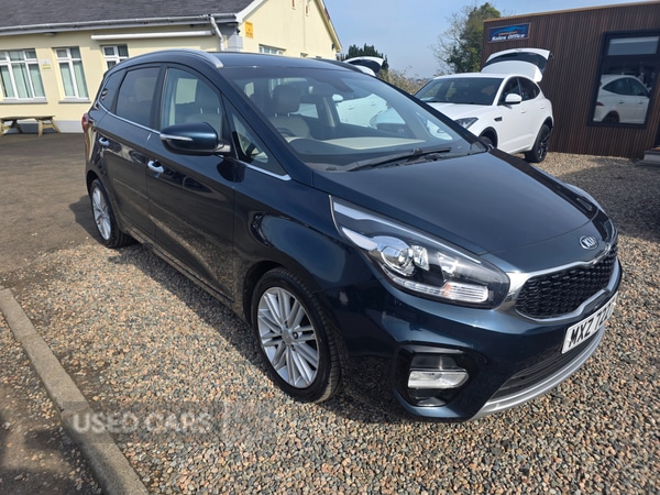 Used Kia Carens 2018 for sale - 77970940: Photo 1