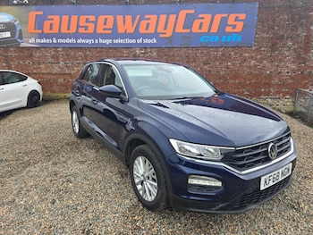Used Volkswagen T-Roc 2019 for sale - 78966549: Photo