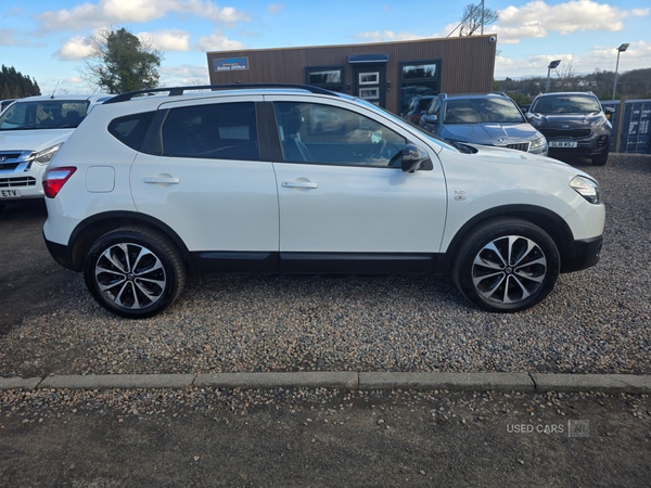 Used Nissan Qashqai 2014 for sale - 77825505: Photo 2