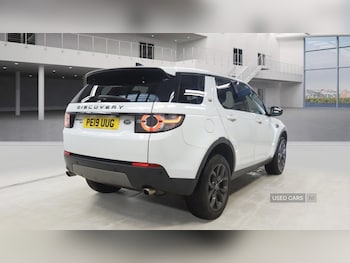 Used Land Rover Discovery Sport 2019 for sale - 78969786: Photo
