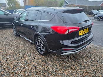 Used Ford Focus 2020 for sale - 76378236: Photo