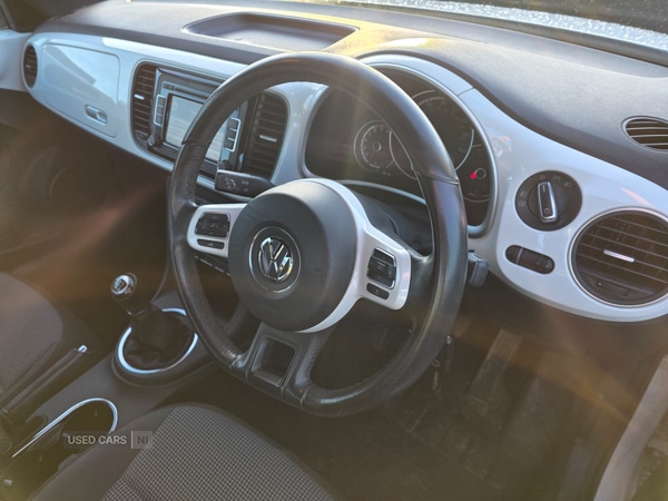 Used Volkswagen Beetle 2015 for sale - 77017627: Photo 8