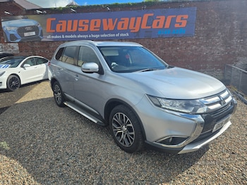 Used Mitsubishi Outlander 2016 for sale - 79000180: Photo