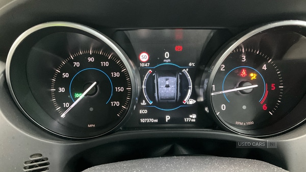 Used Jaguar F-Pace 2017 for sale - 76850760: Photo 9