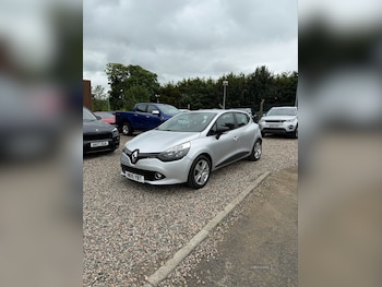 Used Renault Clio 2015 for sale - 75372536: Photo