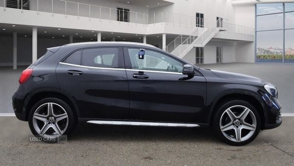 Used Mercedes-Benz GLA 2018 for sale - 76110019: Photo 2