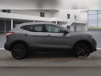 Used Nissan Qashqai 2016 for sale - 74910051: Photo