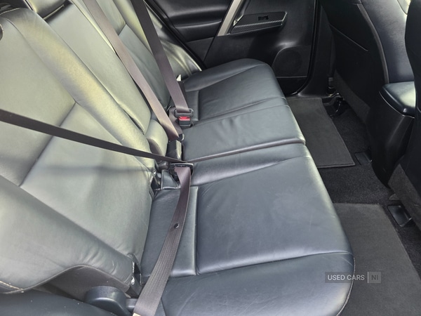 Used Toyota RAV4 2015 for sale - 77280337: Photo 8