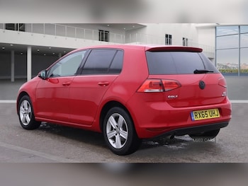 Used Volkswagen Golf 2015 for sale - 76110081: Photo 4