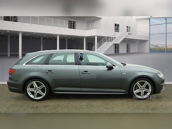 Used Audi A4 2016 for sale - 75950281: Photo