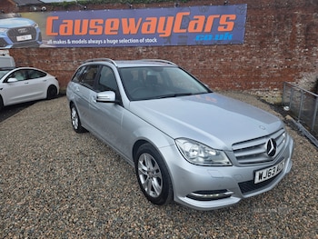 Used Mercedes-Benz C Class 2013 for sale - 79389273: Photo