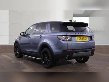 Used Land Rover Discovery Sport 2018 for sale - 79794997: Photo
