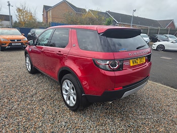 Used Land Rover Discovery Sport 2016 for sale - 76514248: Photo