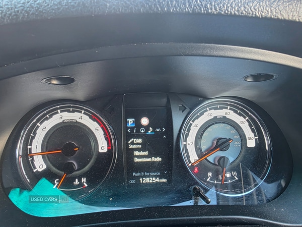 Used Toyota Hilux 2019 for sale - 76634511: Photo 10