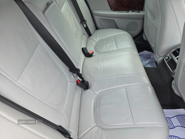 Used Jaguar XF 2013 for sale - 76458360: Photo 8