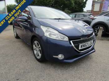 2012 (62) - 1.2 VTi Active Hatchback 3dr Petrol Manual Euro 5 (82 ps)