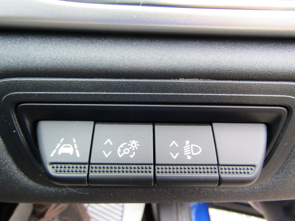 Used Renault Captur 2020 for sale - 76203175: Photo 30