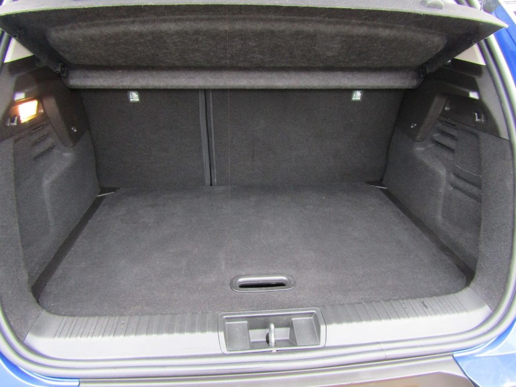 Used Renault Captur 2022 for sale - 77792143: Photo 31