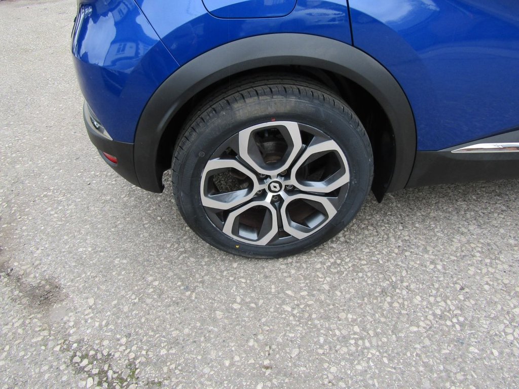 Used Renault Captur 2022 for sale - 77792143: Photo 38