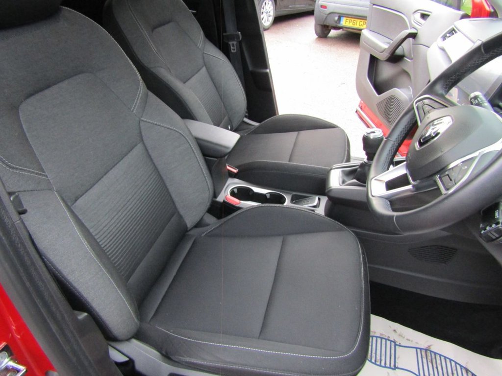 Used Renault Captur 2020 for sale - 76686409: Photo 15