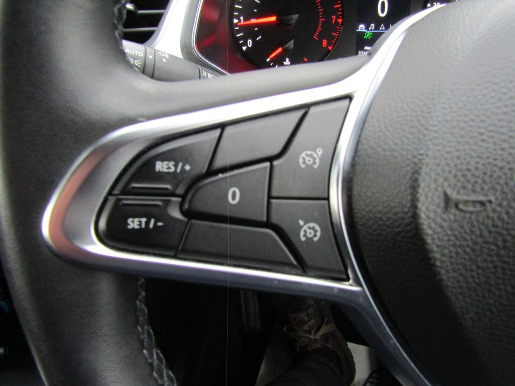 Used Renault Captur 2020 for sale - 76686409: Photo 29