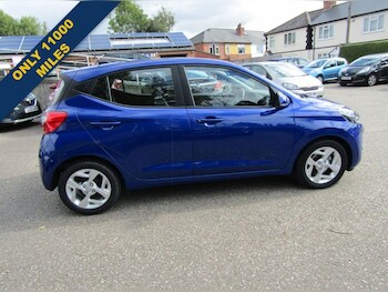 Used Hyundai i10 2021 for sale - 75973680: Photo