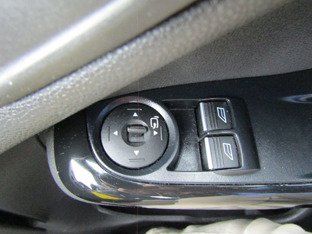 Used Ford Fiesta 2015 for sale - 77991423: Photo 32